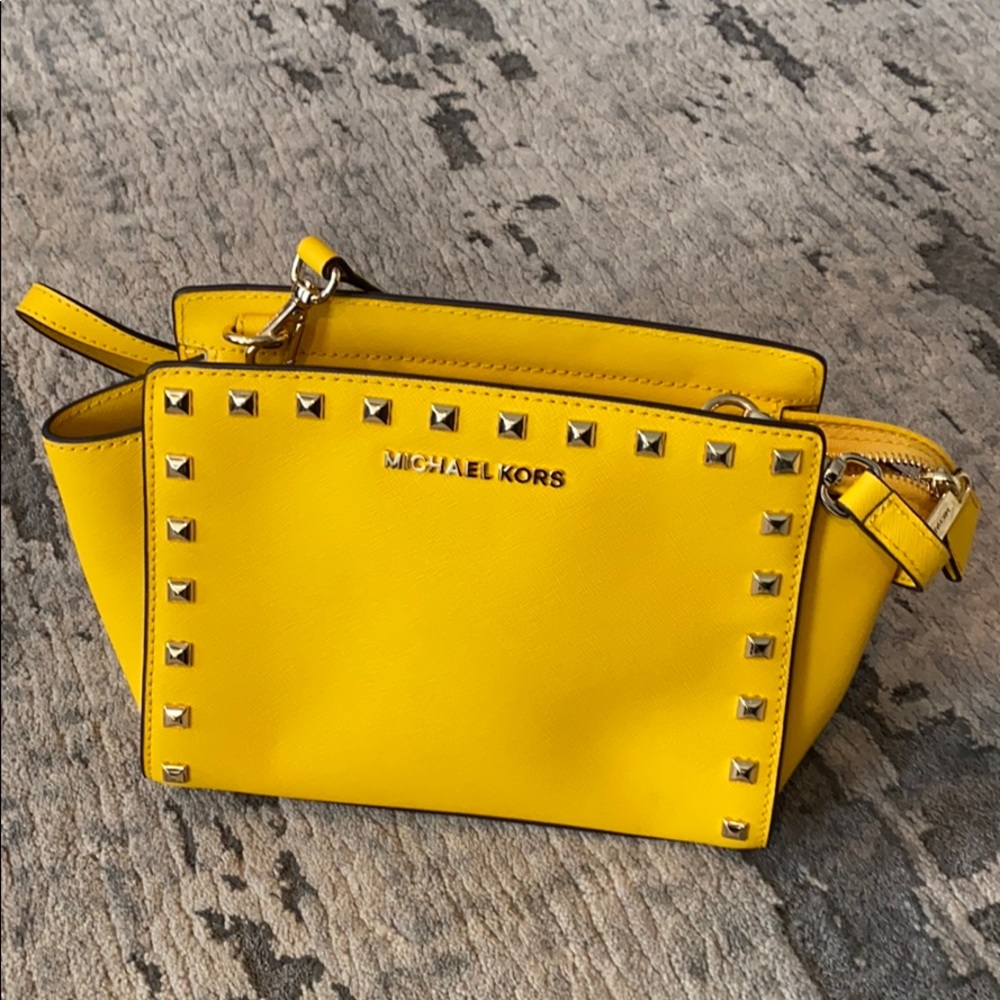 MK purse